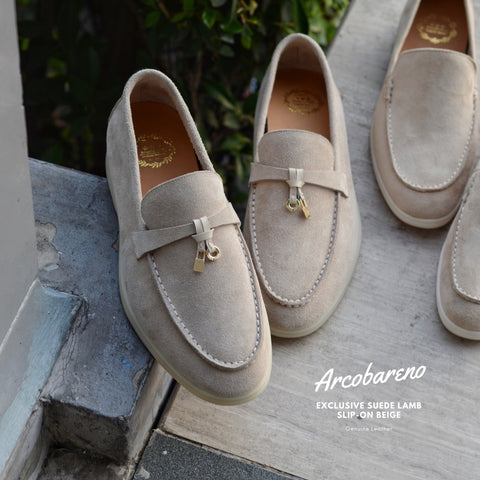 822 Arcobareno Classic Slip-on Charm Suede Lamb Beige