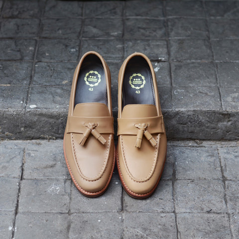 503 Tassel Loafer Ivory Beige x wooden soles